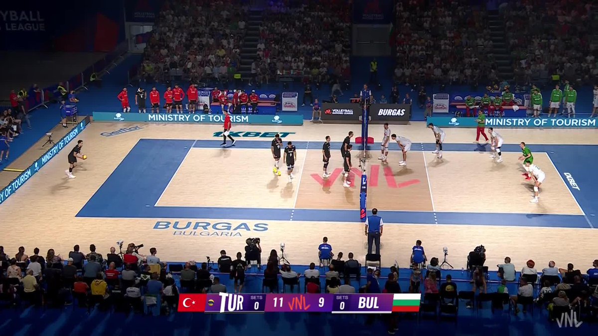 Upset in Burgas! 🇹🇷🔥 Türkiye stuns the home crowd with a huge win over Bulgaria 🇧🇬 visibly shaken after Moni Nikolov's injury early in the match. 😔 But Türkiye showed heart, grit and fearless volleyball to take it all the way 💪🏐 #VNL2025 #Volleyball #BePartOfTheGame