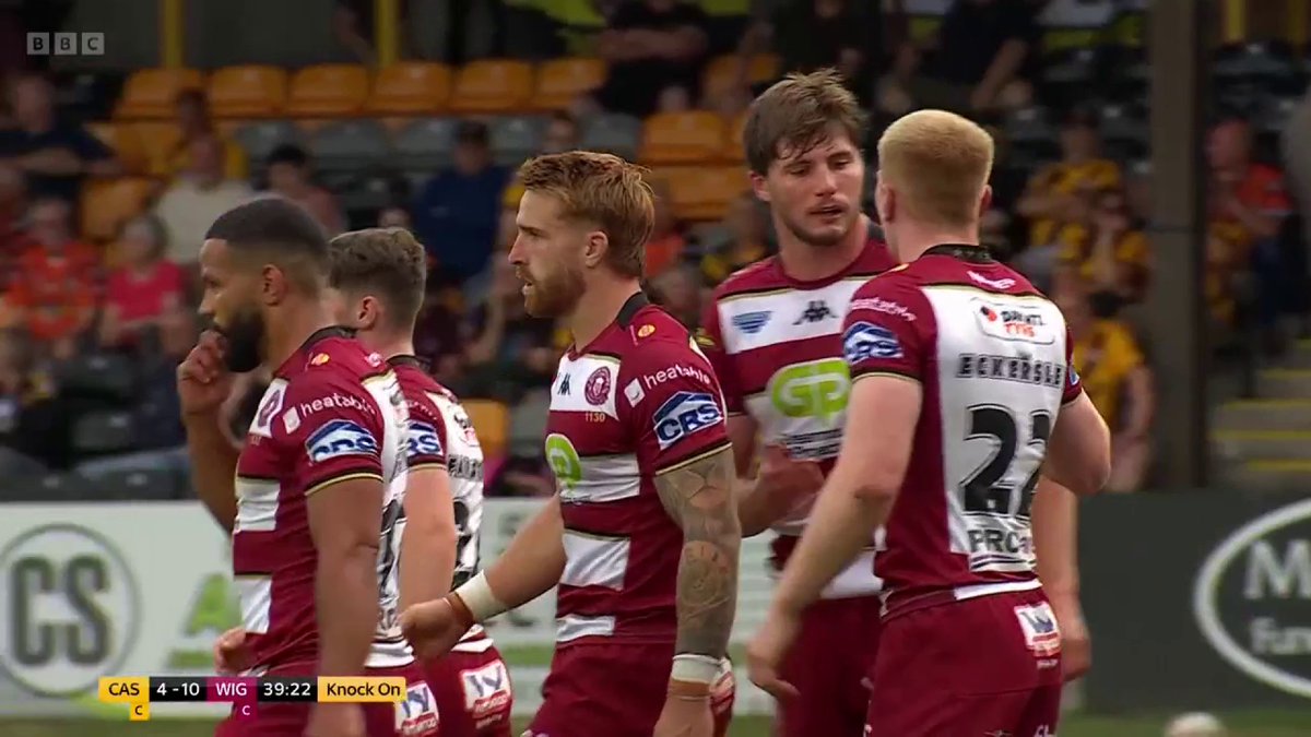 🗣 "They've done it again... from absolutely nothing!" Adam Keighran saw his opportunity and took it for Wigan. 💪 #BBCRL