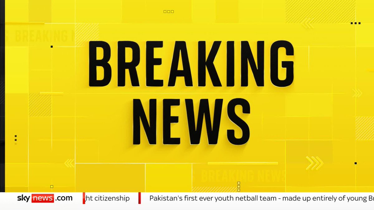 BREAKING: One girl has died and another is in a critical condition after a tree partially collapsed at a park in Essex 📺 Sky 501, Virgin 602, Freeview 233