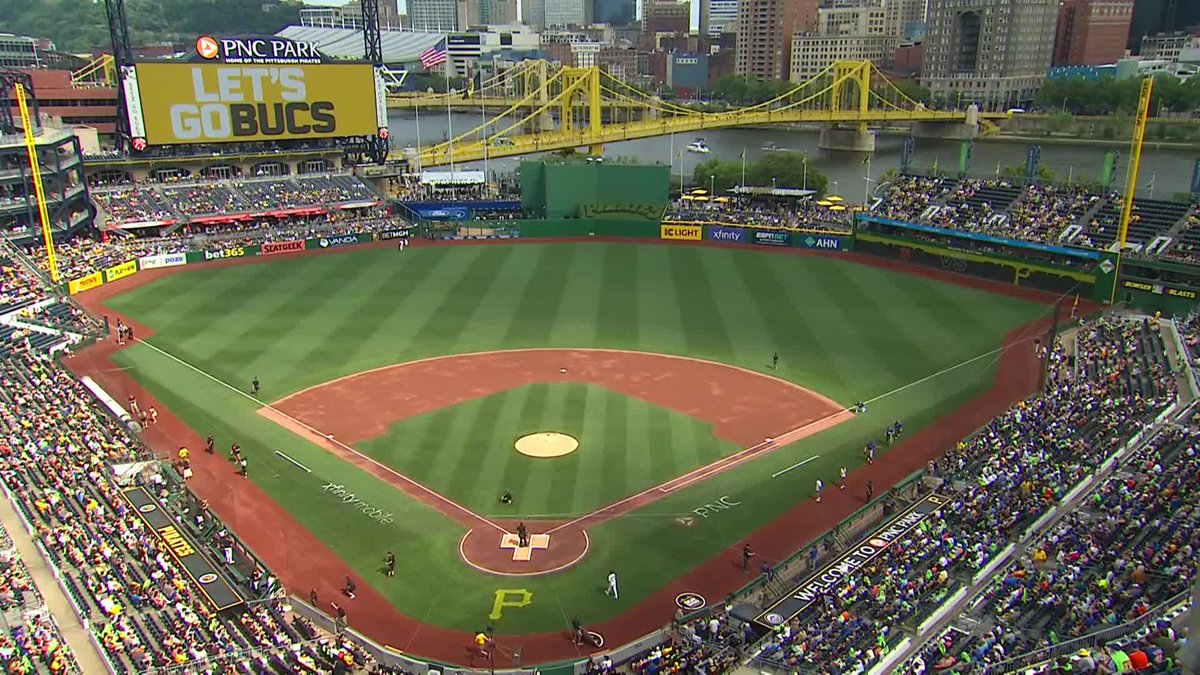 Gary Cohen and Ron Darling offer a tribute to Dave Parker, who passed away today at the age of 74