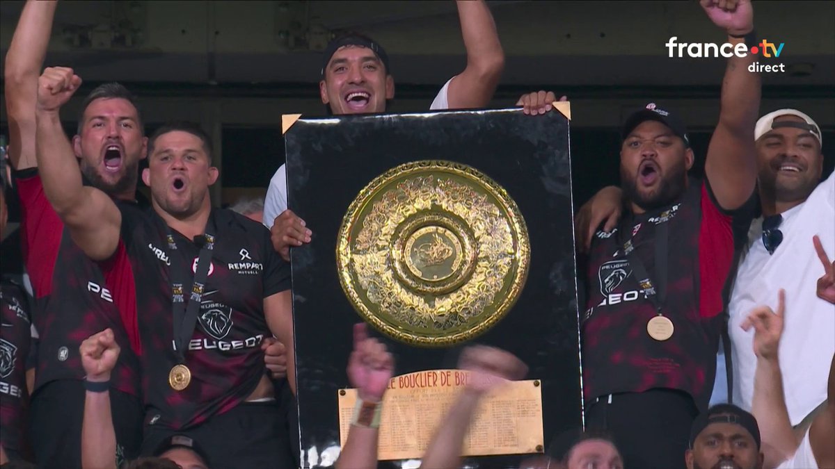 🚨🇫🇷🏉 FLASH | Les Toulousains célèbrent leur titre ! 👏