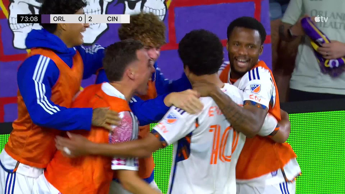 Evander secures his second brace of the week! ✌️
