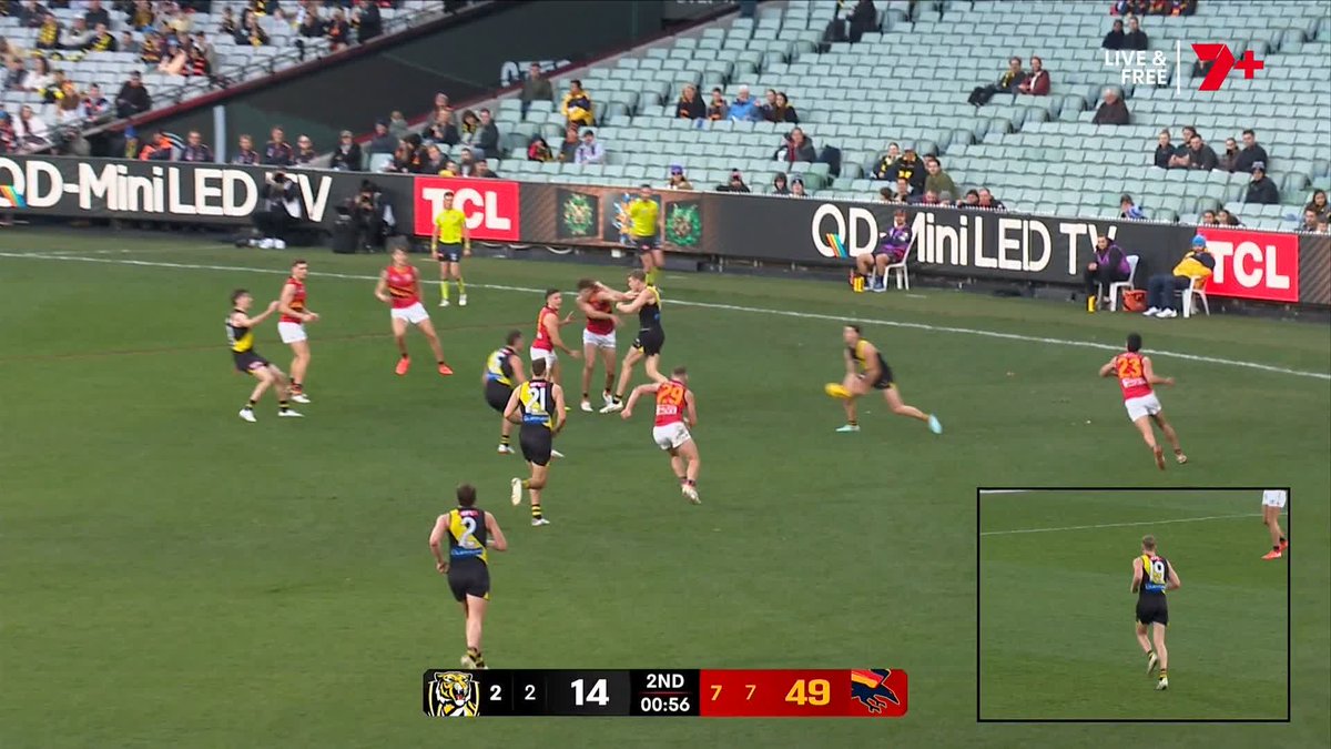 Tom Lynch has been reported for this hit on Jordan Butts 🥊👀 #AFLTigersCrows