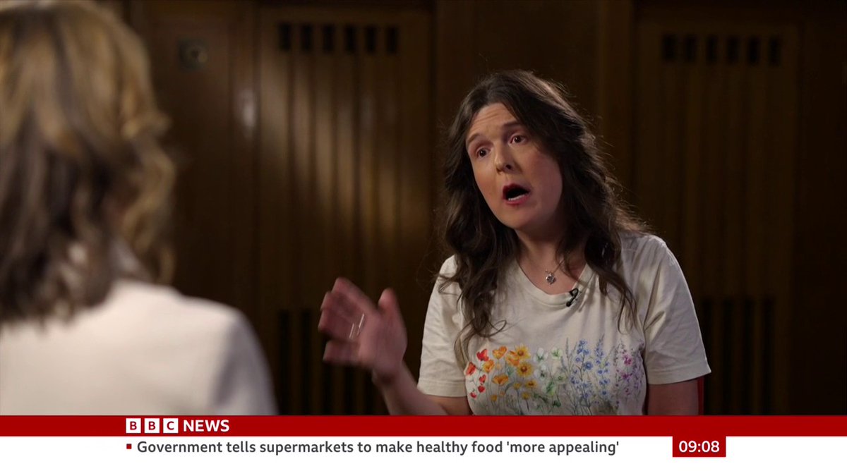 "Disabled people should have been at the heart of the matter from the beginning" Comedian Roșie Jones says the government "never considered the real effect" that the proposed welfare reform would have for disabled people #BBCLauraK