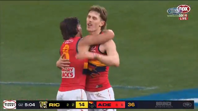 "We are seeing the emergence of a star." 🌟 Dan Curtin's monster performance at the MCG should have Crows fans very excited. #9FootyFurnace | Watch on Nine & 9Now 🖥️