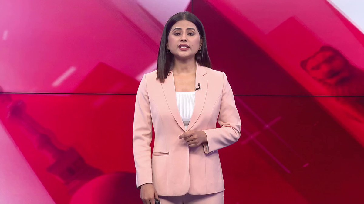 बिहार के NHM से बहाल स्वास्थ्यकर्मियों को लंबी लड़ाई के बाद बिहार सरकार ने पब्लिक हेल्थ मैनेजमेंट कैडर का तोहफा दिया है और इसी साल से सभी को इसका लाभ भी मिलेगा. लेकिन लेखापाल और CHO को नहीं मिला कैडर का लाभ