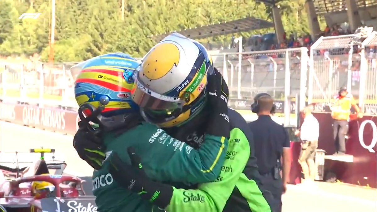 Fernando is the first to congratulate Gabi 💚 #F1 #AustrianGP