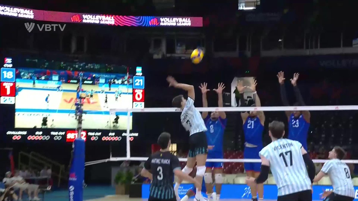 #VNL2025: ARGENTINA 🇦🇷 🆚 🇨🇺 CUBA = MEGA RALLY MODE 🔁🔥 They just wouldn’t let the ball drop! This one had it all — grit, speed and intensity. ⚡ 📺 Watch it LIVE on VBTV: 🏐 #BePartOfTheGame #Volleyball #Voleibol #Voley
