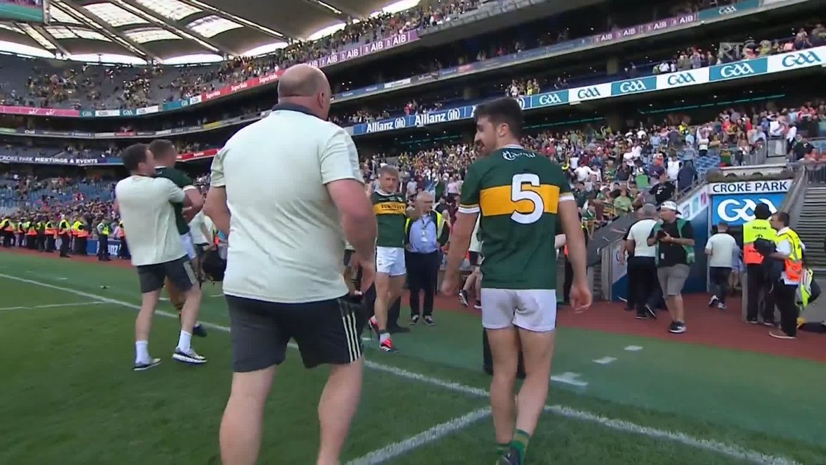 Seán O'Shea said there was a special energy in Kerry this week at the thoughts of playing Armagh 📱 Updates: 📺 Watch: