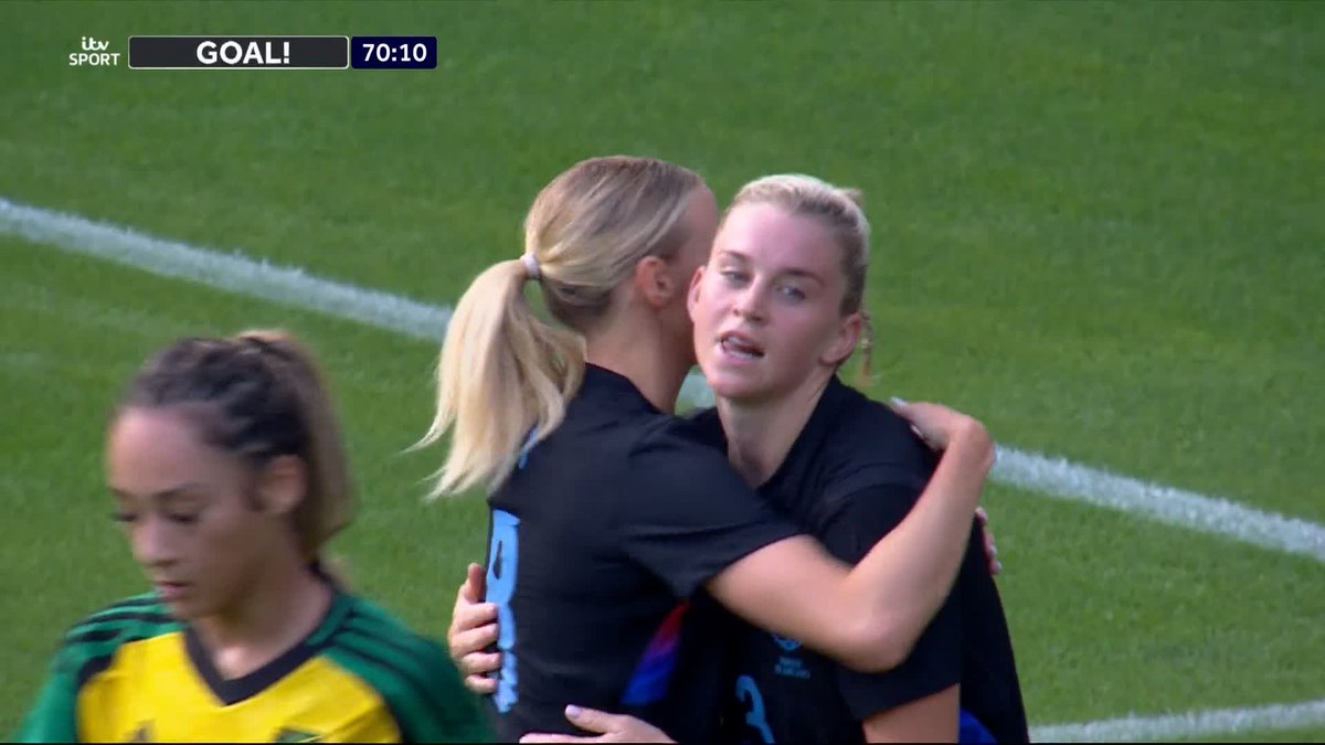 Alessia Russo makes it FIVE! 🤩 Lauren James providing the assist ✨ #ITVFootball | Lionesses