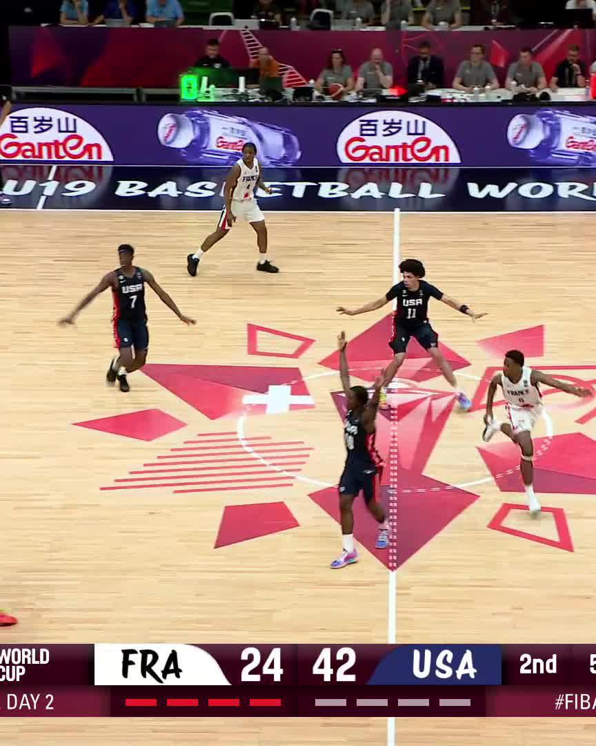 Thomas Bassong went UP ⬆️🤯 #FIBAU19