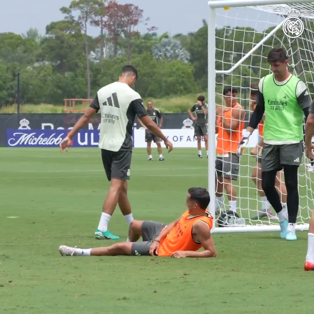 Golazo 💯 Celebration 💯 😎 And that’s how you end a training session! 📺 INSIDE TRAINING 👉 RM Play