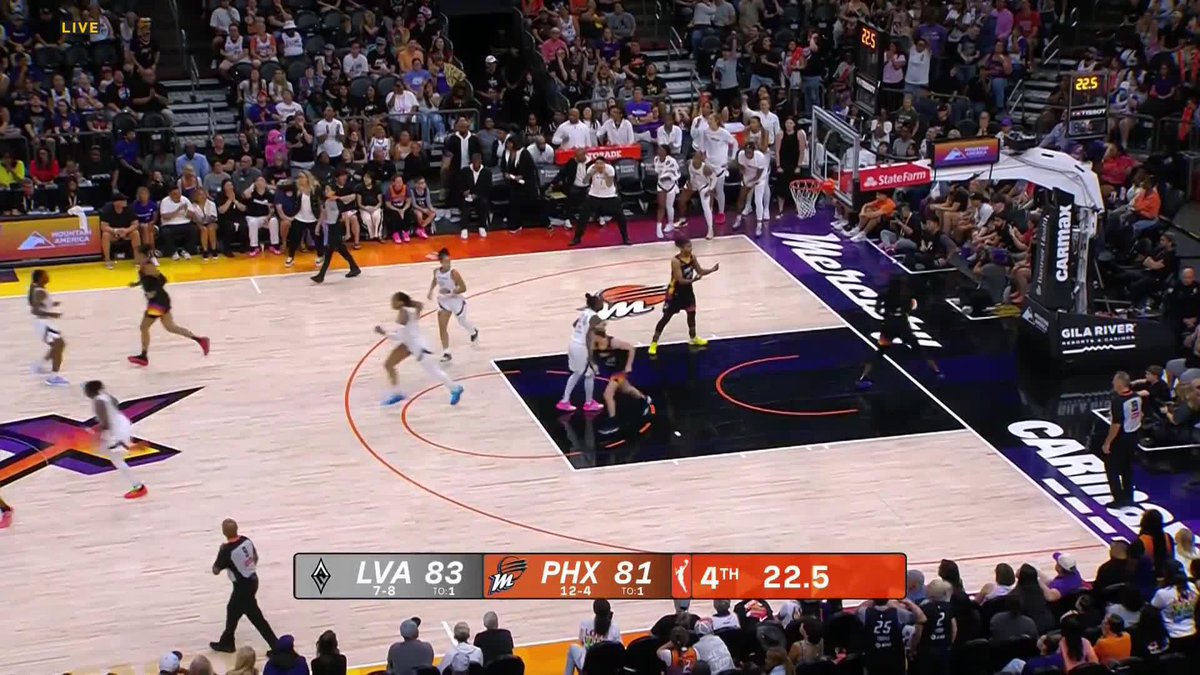 A'JA WILSON CLUTCH 🥶 Aces snatch back the lead in the clutch 🔥