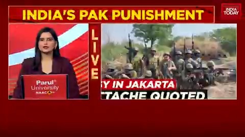 Defence Attache 'admits loss of jets'. @ShivaniPost gets us the latest updates. #OperationSindoor #Pakistan #ITVideo #TheBurningQuestion | @AnchorAnjaliP