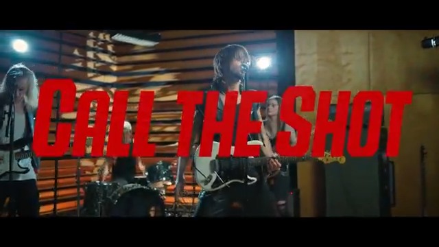 「トゥルース&リーズニング 《#勝負師の独演》テーマソング 「CALL THE SHOT」Full Ver.を公開! 舞台に上がれば彼の独壇場! 過去から今へと地を踏みしめる そんな生き様が見えるような バンドの演奏が本当にかっこいいの! 7周年オフラインパックは 7月3日までの予約なの! #IdentityV #第五人格