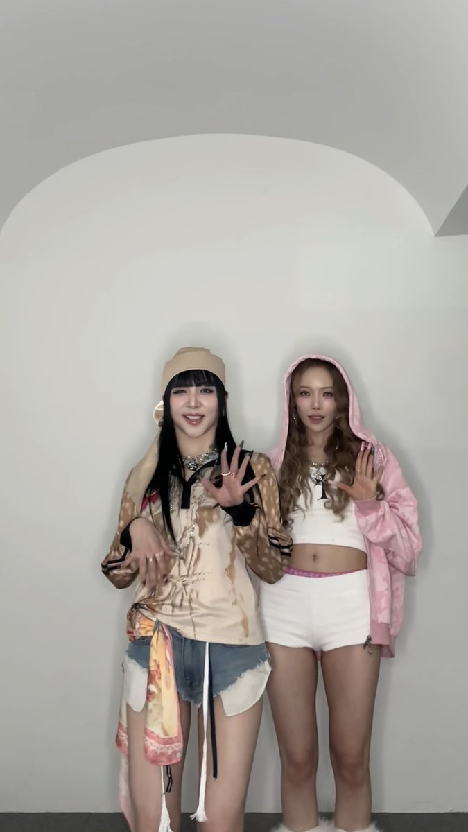 [🎥] You need that #SOMIN &amp; #JIWOO 🔗 KARD 8th Mini Album 'DRIFT' ➫ 2025. 07. 02 6PM(KST) #KARD #카드 #전소민 #전지우 #DRIFT #Touch