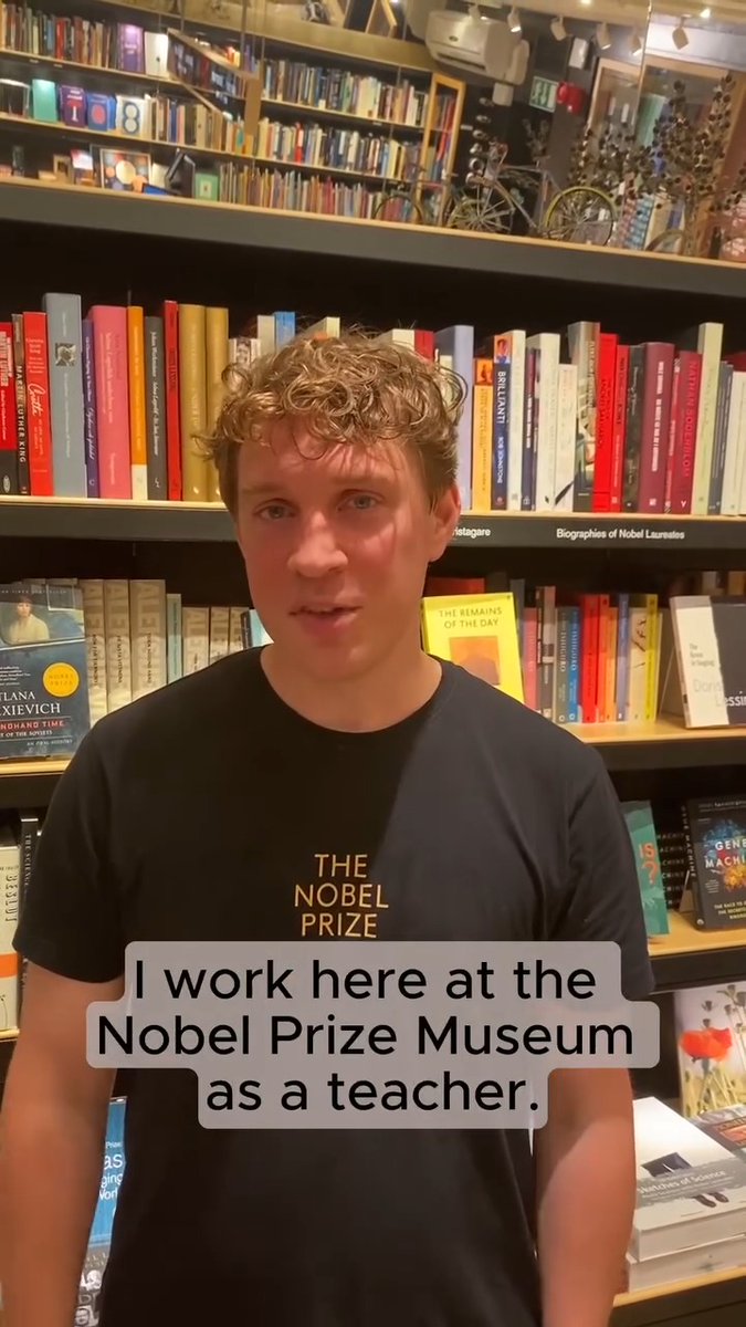 The Nobel Prize Museum in Stockholm explores the work and ideas of nearly 1000 Nobel Prize laureates. Museum educator Isak shows you his favourite artefact and how it relates to medicine laureate Barbara McClintock. Learn more about McClintock:
