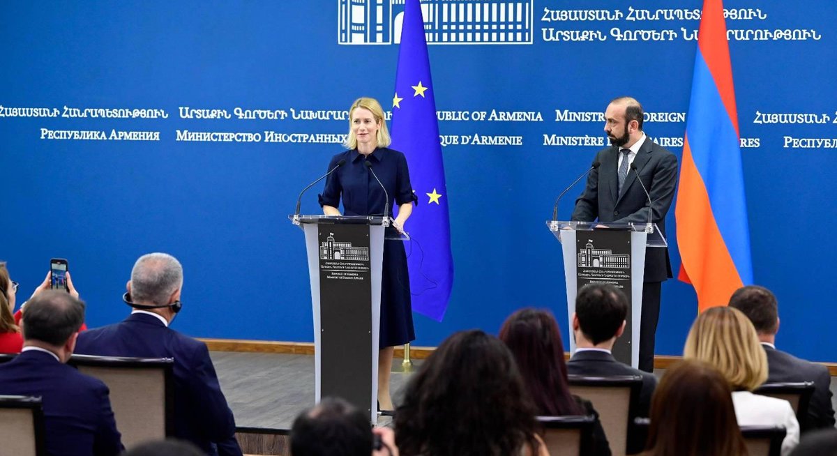 The EU and Armenia have never been closer. Today, we announced a political agreement on an ambitious Partnership Agenda. We also signed an agreement to enhance cooperation in crisis management. My press conference with Ararat Mirzoyan ↓