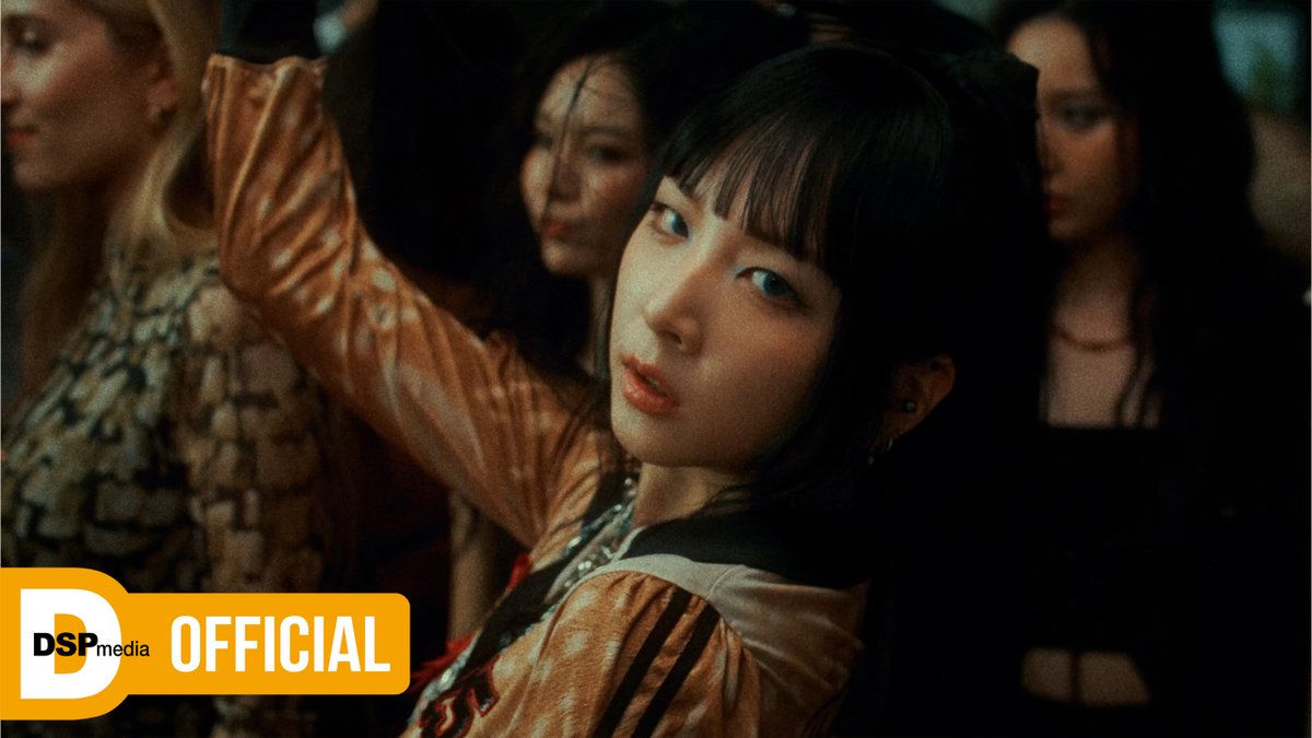 KARD (카드) - 'Touch' MV Teaser 🔗 KARD 8th Mini Album 'DRIFT' ➫ 2025. 07. 02 6PM(KST) Pre-Save 🔗 #KARD #카드 #DRIFT #Touch
