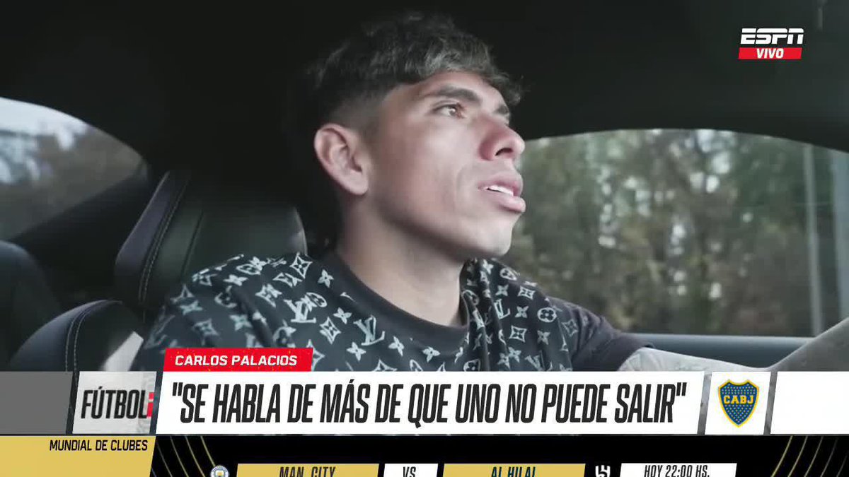 🗣️Carlos #Palacios en el Youtube de Colo Colo: "Román me ayudó, me aconsejó, me dijo un par de cosas y me cambió la mente. Cuando ve que puedo dar más, me lo hace saber".