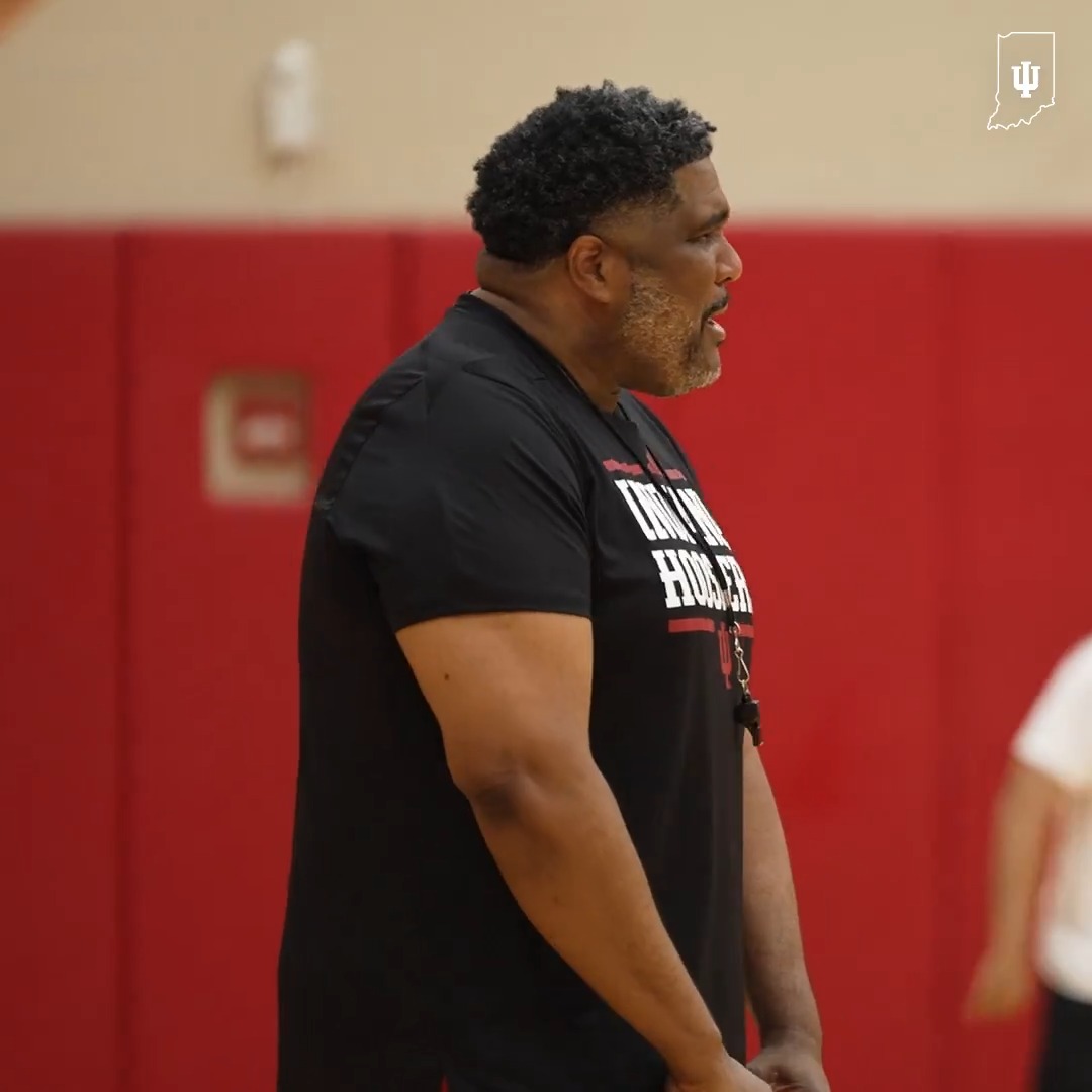 🗣️ KJ on the mic. Kenny Johnson | #IUBB