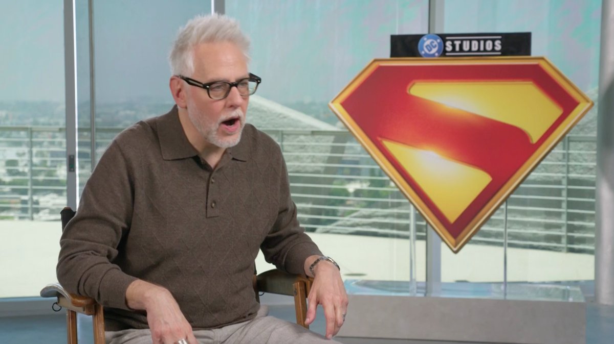 When you shock James Gunn with an unexpected slide show #Superman style! Superman is everywhere July 11th! #lookup