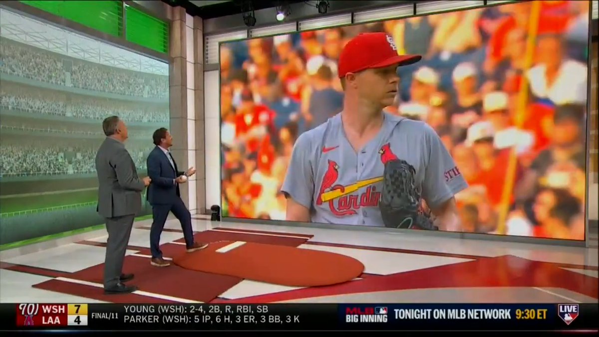 9 IP, 1 H, 0 ER, 0 BB, 11 K 🤯 Sonny Gray delivered one of the best pitching performances of the year! Jake Peavy | #MLBCentral