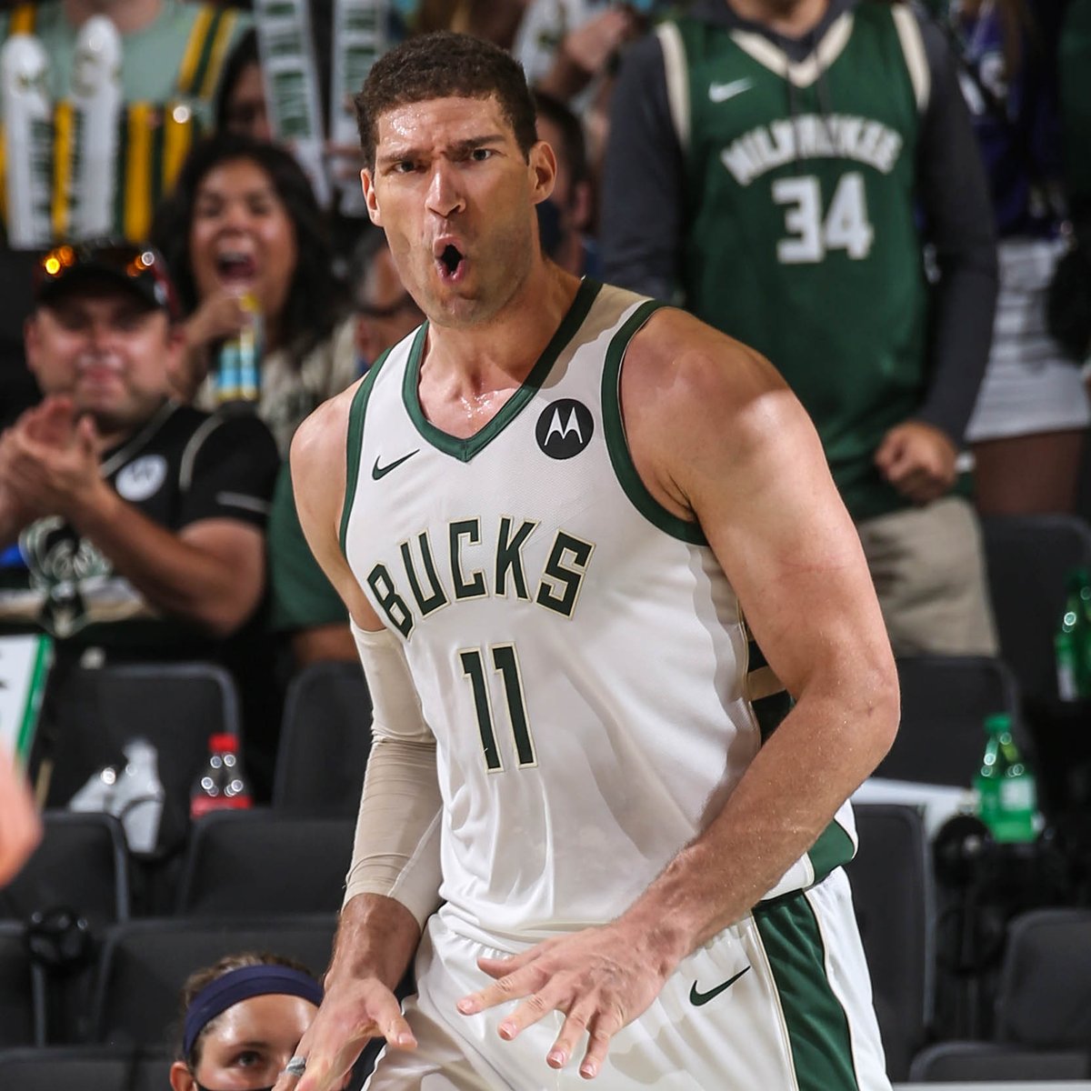 Thank you for everything Brook Lopez. Milwaukee Bucks legend. We will never forget your contributions to the championship in Milwaukee. One of the best was game 5 of the ECFs: 33 Points 7 Rebounds 4 Blocks