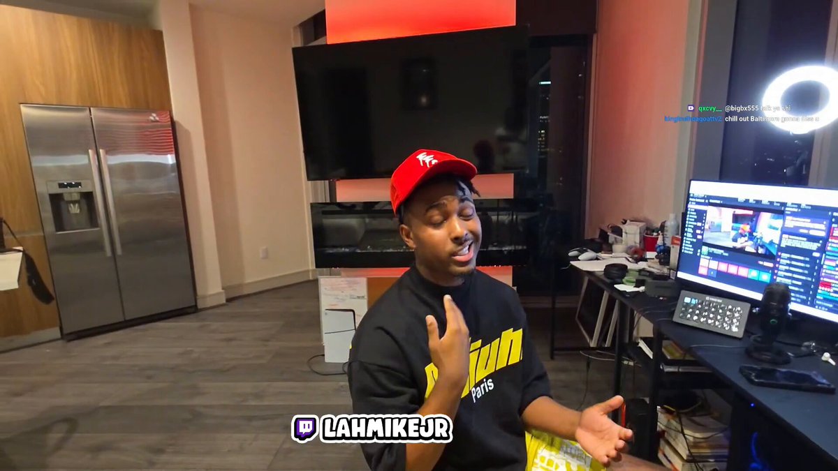 Lah Mike crashes out on Reggie for calling him corny right after doing his video, and says all Reggie does is discredit people’s careers 👀