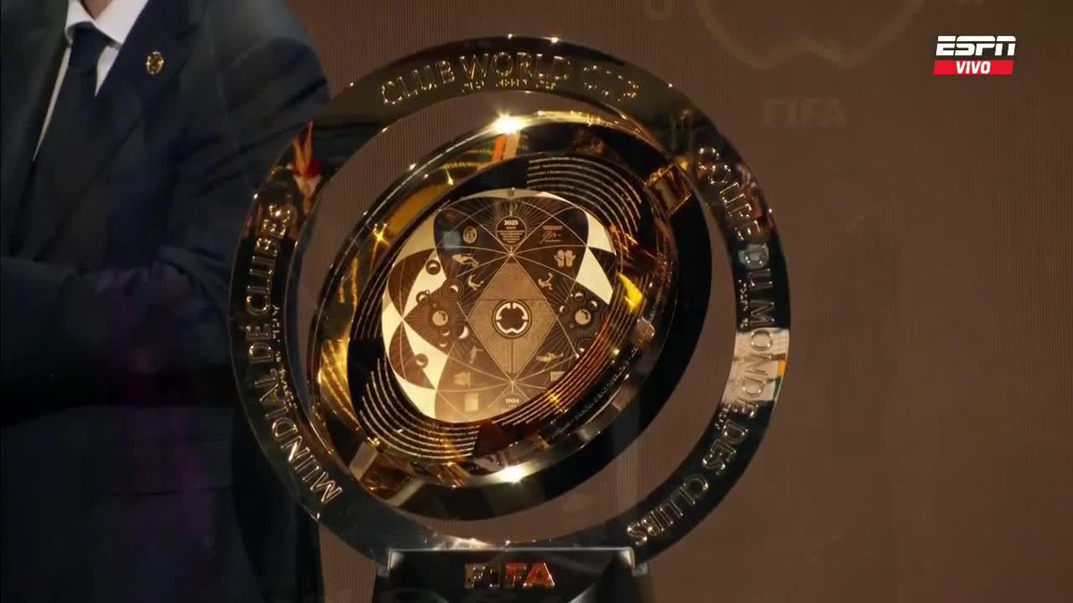 Me mato por esa copa.