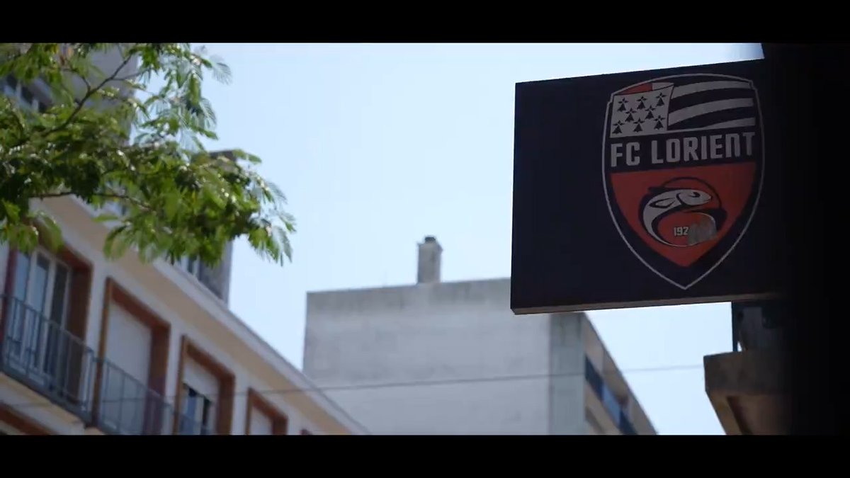 𝘿𝙚𝙪𝙭 𝙝𝙞𝙨𝙩𝙤𝙞𝙧𝙚𝙨 𝙨'𝙖𝙨𝙨𝙤𝙘𝙞𝙚𝙣𝙩... FC Lorient 🤝 Joma Sport