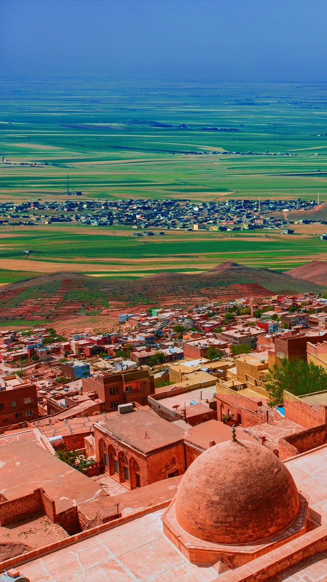 Uncover the secrets of Mesopotamia – the cradle of civilization where history and mystery intertwine. ✈️ #TurkishAirlines