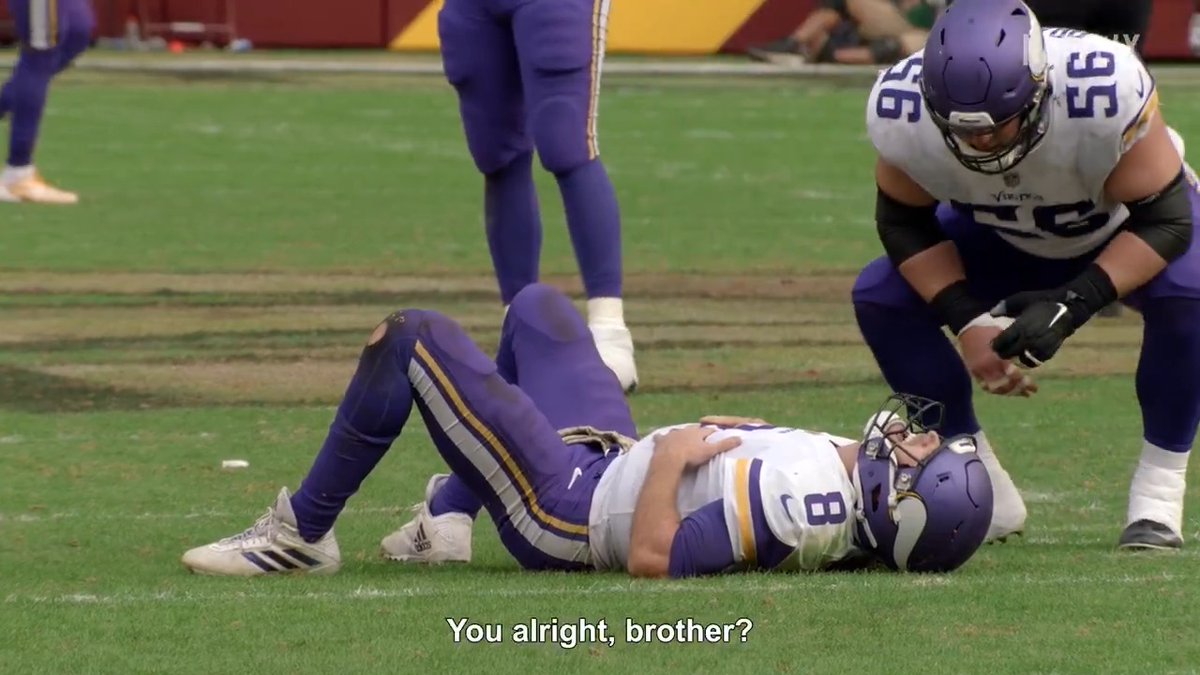 "I got the wind knocked outta me!" 🥴 One more week 'til Kirk is back on @Netflix
