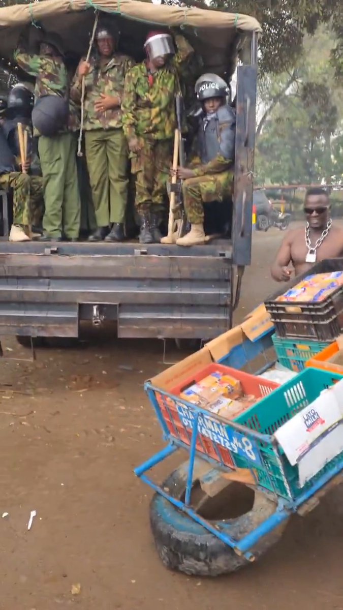 Even police officers are parents, fathers, brothers and above all Kenyans. This is a good gesture