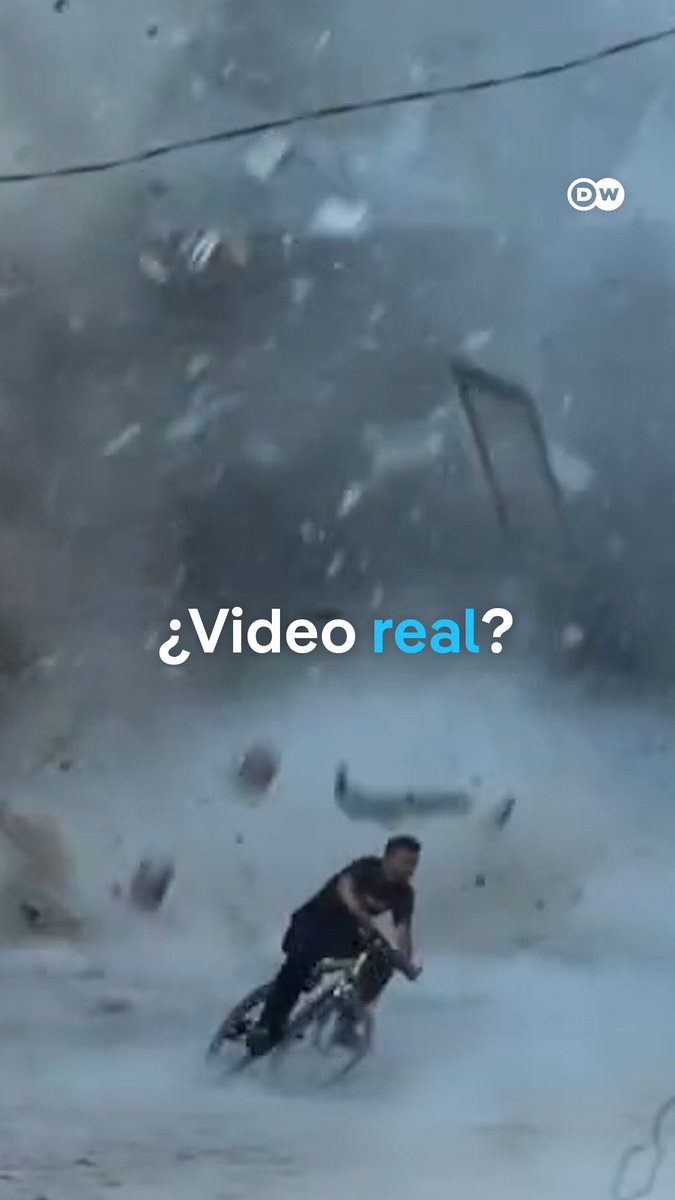 DW verifica imágenes de un ataque israelí en Ciudad de #Gaza. Se trata de un video real, sin manipulación de inteligencia artificial, atribuido al fotógrafo palestino Ramez Habboub de la agencia de noticias Abaca. #DWNoticias / ajr