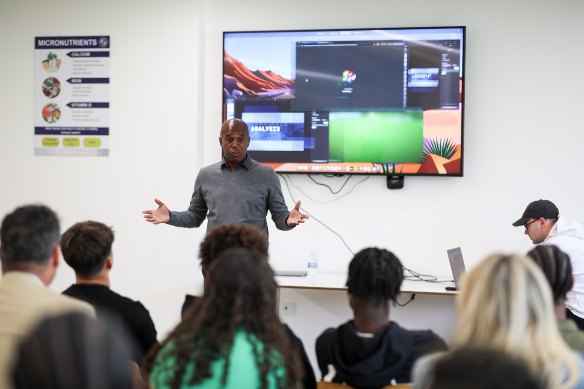 Today we welcomed our new Academy scholars to Bearwood for their Induction Day. Academy Manager Michael Gilkes gave us a quick rundown of their first day and what’s ahead for these exciting young prospects.