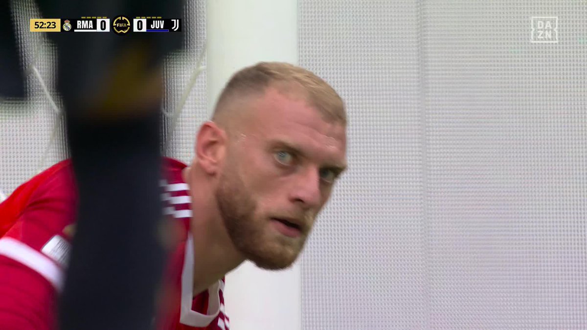 Michele Di Gregorio catatkan 10x save vs Real Madrid 🦓 #FIFAClubWorldCup2025