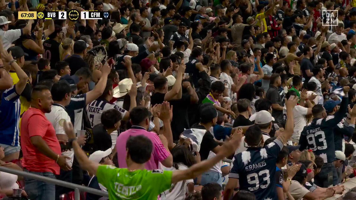 LA HINCHADA COMPLETAMENTE ENTREGADA. LOS JUGADORES DÁNDOLO TODO SEÑORAS Y SEÑORES, ESTO ES MONTERREY 💙 @FIFACWC | Todos los partidos gratis en | #FIFACWC #TakeItToTheWorld
