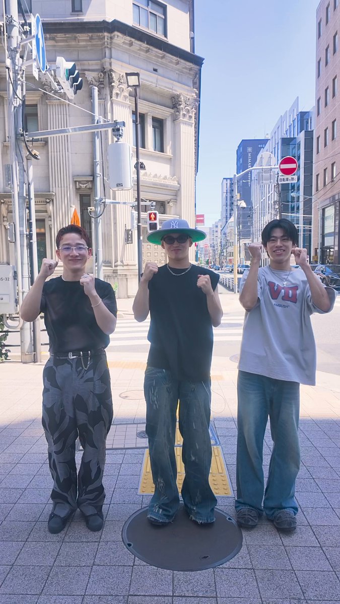 3人で観光してきました☀️🍦👒 みんなも旅先でやってみてね😉 #TJBB #Hotsummer #SHOW #HINATA #TAKUMI #Hotsummer_challenge #THEJETBOYBANGERZ #TJBB_Hotsummer