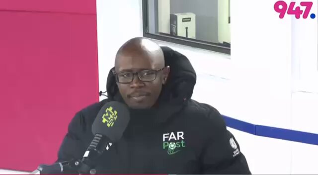 For my fellow Chiefs supporters who are angry over Apollis moving to his parent club…maybe this conversation between Ta robertmarawa and Mthokozisi Dube might calm you down. 1. Monyane: “One of my Scorpions is telling me that he could be the best signing Chiefs has made”