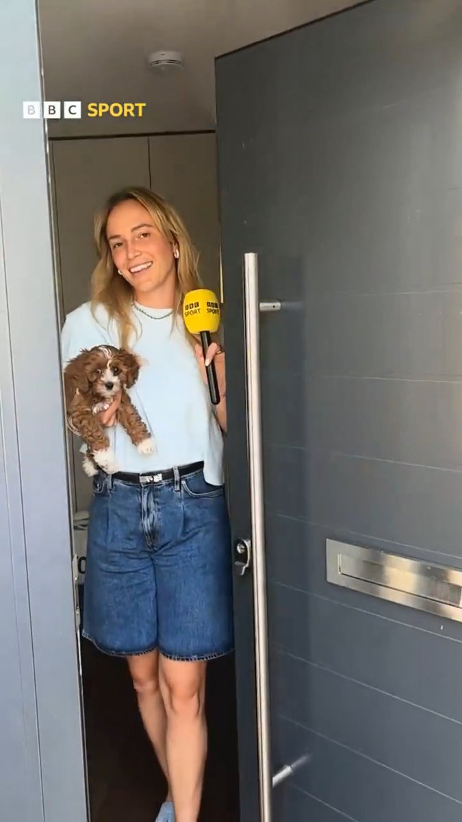 Ever wondered what it’s like at a player’s house in Wimbledon? 🤩 Donna Vekic gives us a tour 👀 #Wimbledon