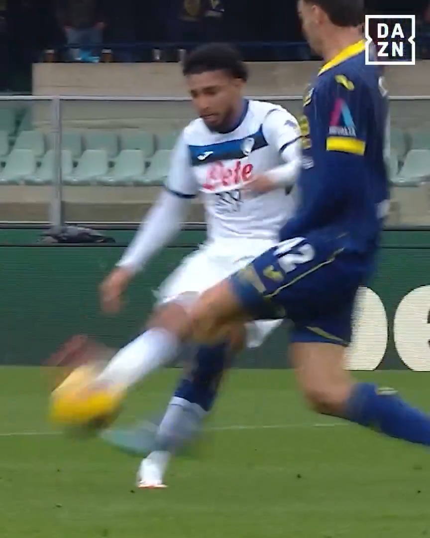 Recupera palloni e conclude le azioni ⚽ Corsa, grinta e qualità: #Ederson è il nome giusto per il post Calha❓ #DAZN #SerieAEnilive