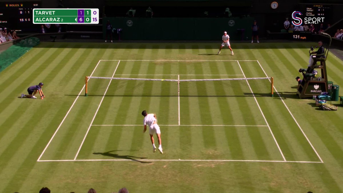 Carlos Alcaraz'dan nefis sayı! 💫 #Wimbledon