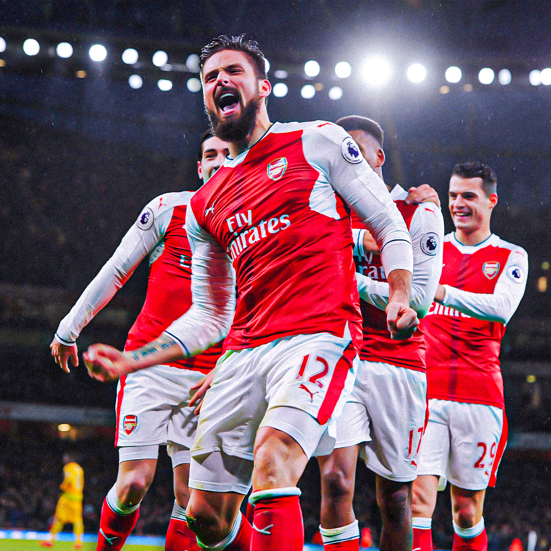The Scorpion King?! 🦂👑 Who remembers Olivier Giroud's outrageous scorpion kick vs Crystal Palace in 2017? 😮💨