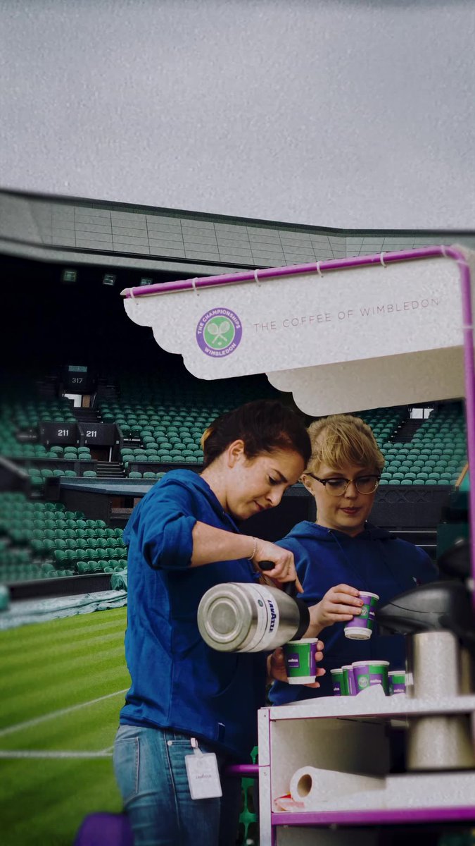 Clapping with a Cappuccino 👏☕️ Celebrating 15 years of Lavazza UK being part of daily rituals at The Championships 🎾 #LavazzaCoffee
