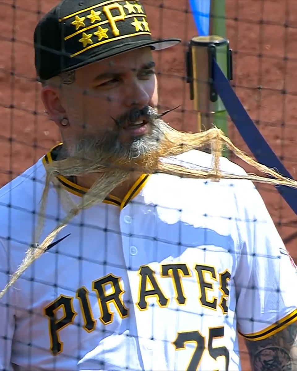 Bro heard facial hair competition and brought out the Clemente Bridge