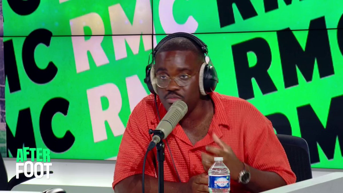 🗣💬 "Plus que des stats, Hakimi c'est avant tout des moments : les JO, la Ligue 1, la Ligue des champions. Et il a réussi à transcender son poste." Elton Mokolo explique pourquoi le latéral du PSG Achraf Hakimi est naturellement devenu éligible au Ballon d'Or.