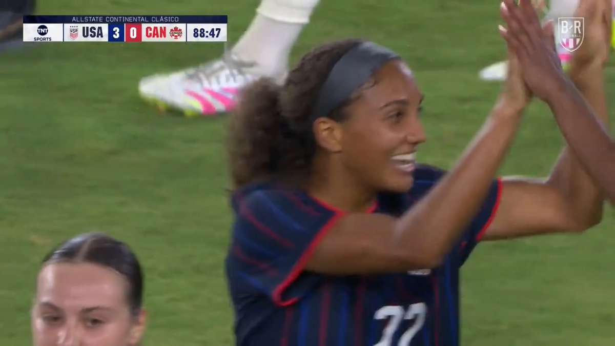 Yazmeen Ryan with the cherry on top for the USWNT's win 🍒