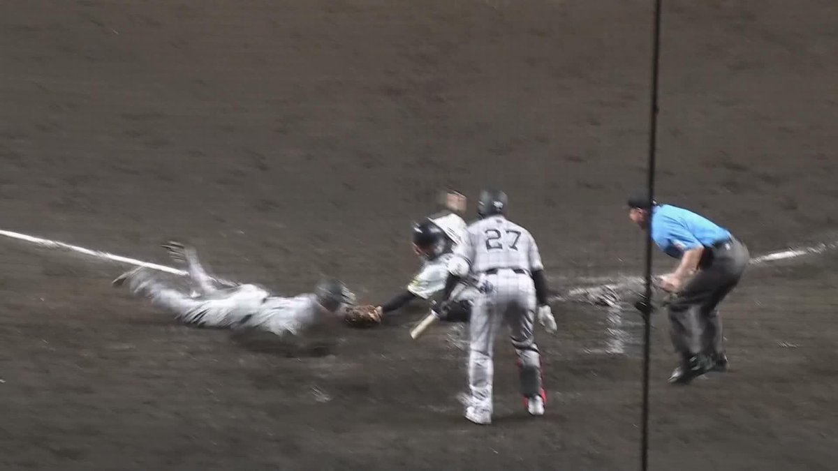 お手本のようなバックホーム 豊田寛 ピンチ救う好返球 追加点は許さない ⚾プロ野球 (2025/7/3) 🆚阪神×巨人 📱Live on DAZN #オレをみろ #阪神タイガース