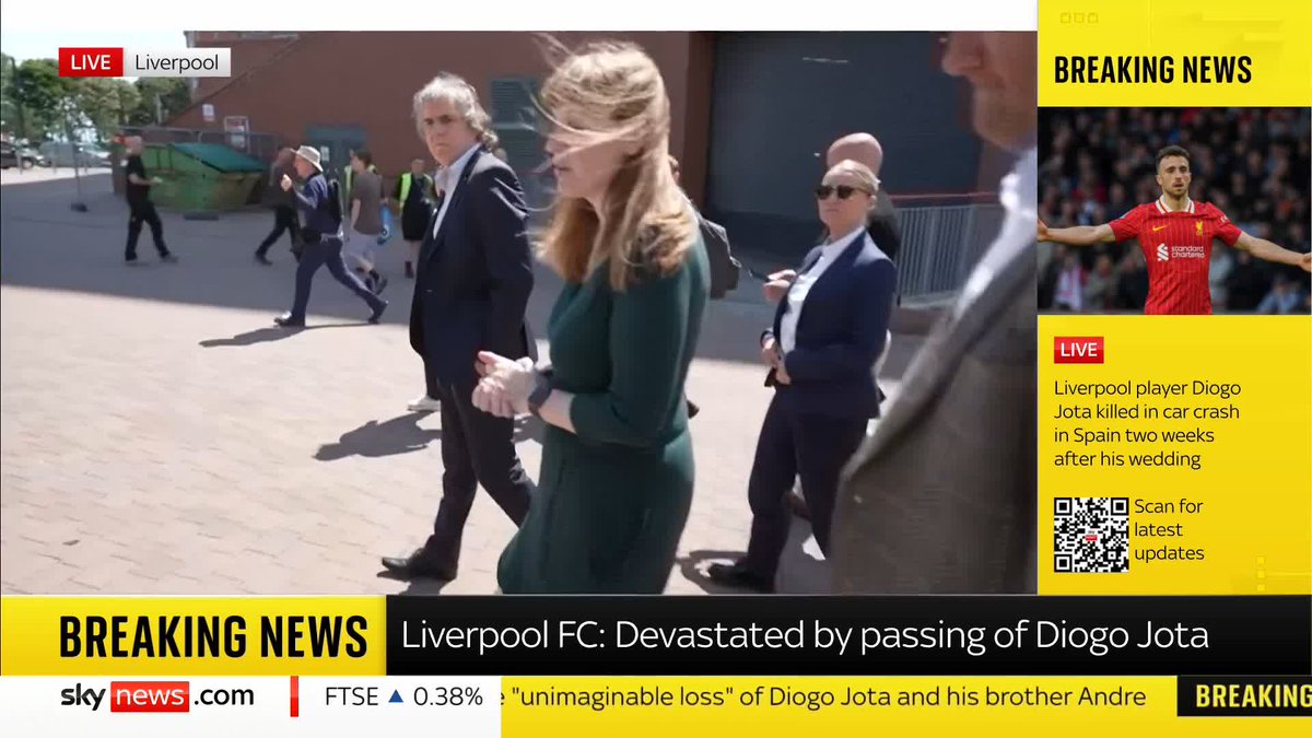 'I think the whole world is really devastated and shocked... It's just heartbreaking.' Deputy Prime Minister Angela Rayner pays tribute to Liverpool player Diogo Jota, who has died in a car crash in Spain just two weeks after his wedding. 📺 Sky 501